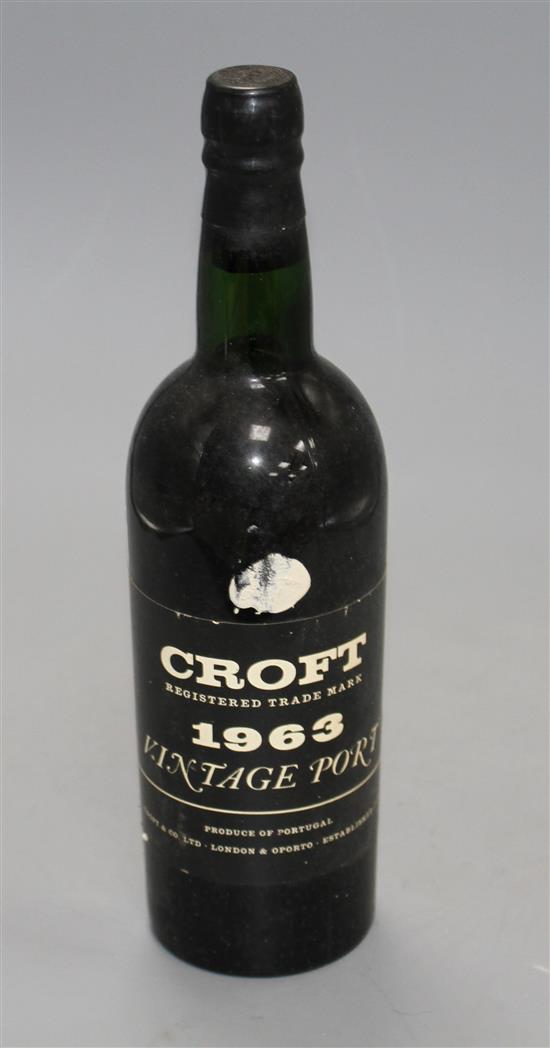 A single bottle of Croft 1963 vintage Port, seal perfect, level lower neck